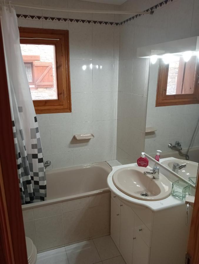 Apartamento Con Terraza Y Vistas Panoramicas En Tauell Zewnętrze zdjęcie